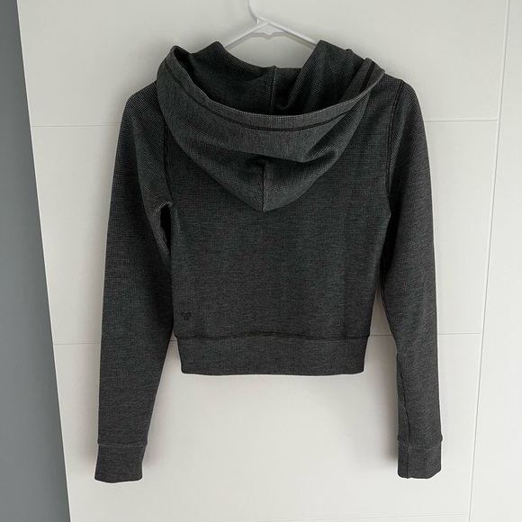 Aritzia tna zip up hoodie - Picture 3 of 4